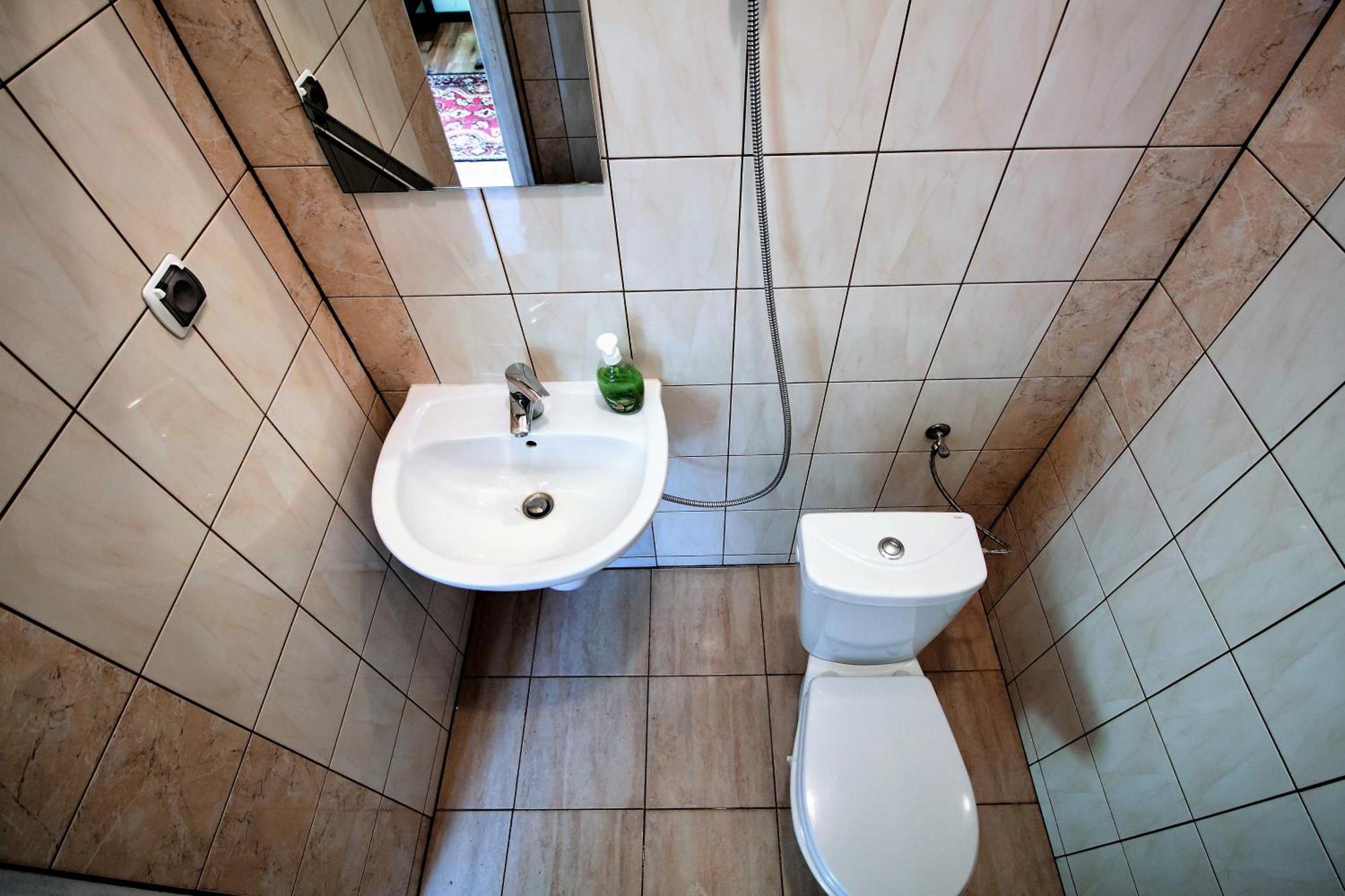 Kremenaros Hostel Ustrzyki Gorne Room photo