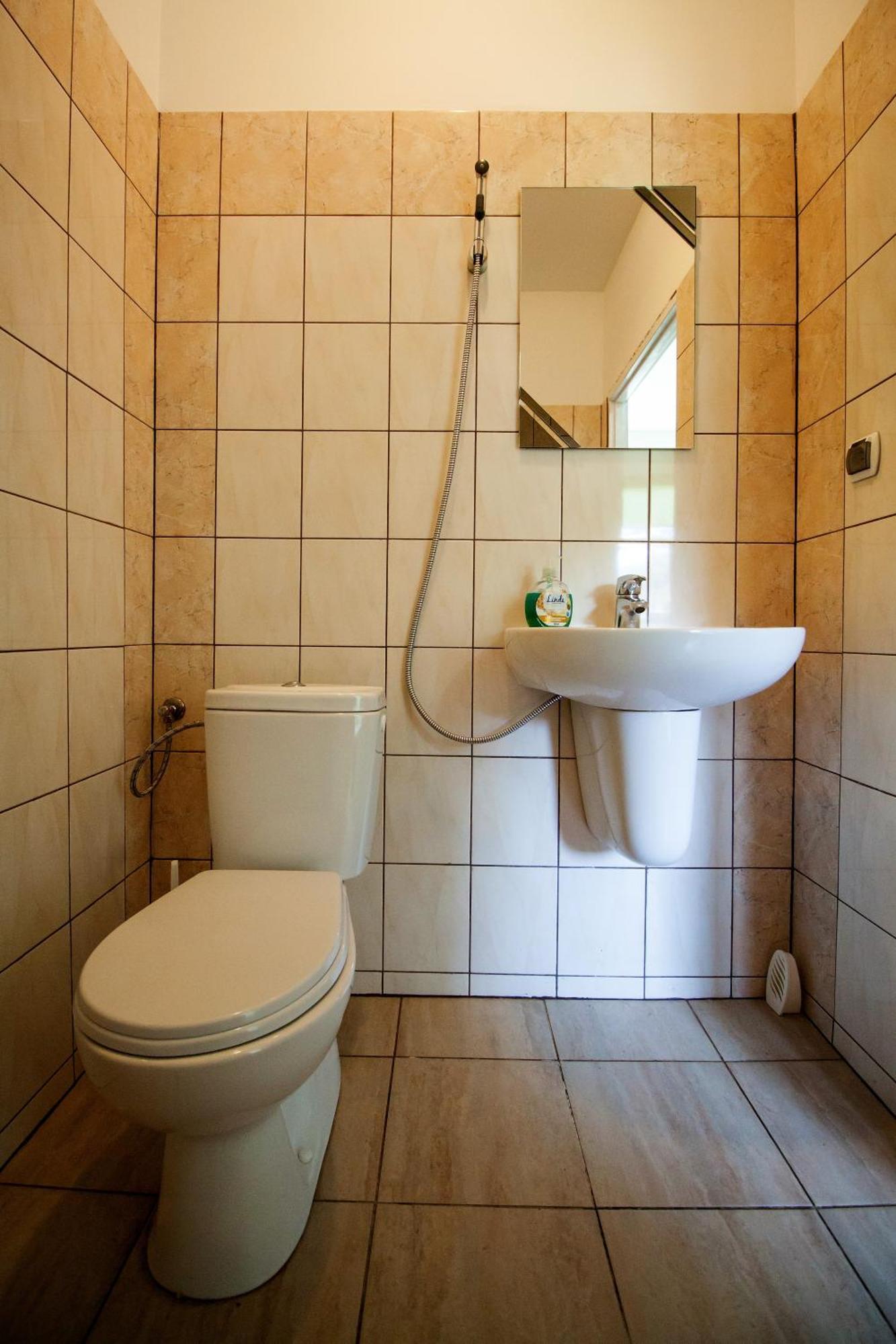 Kremenaros Hostel Ustrzyki Gorne Room photo