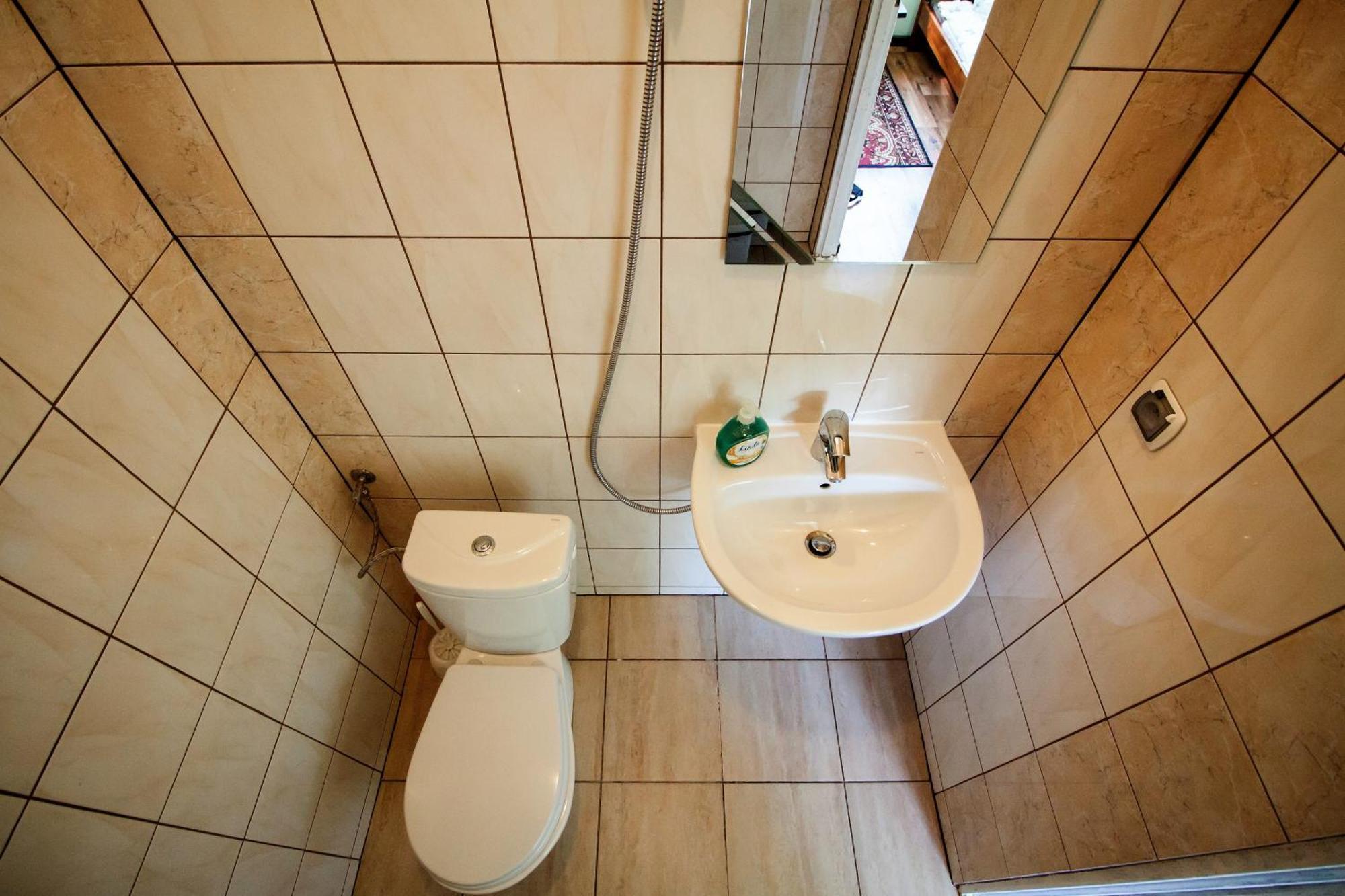 Kremenaros Hostel Ustrzyki Gorne Room photo